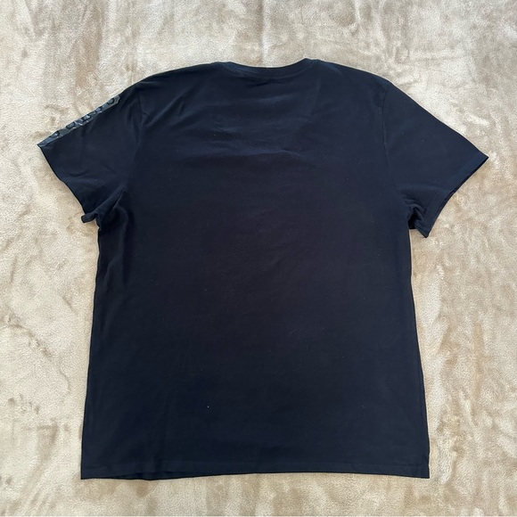 GUESS Black Roman Numeral T-Shirt - Picture 6 of 6